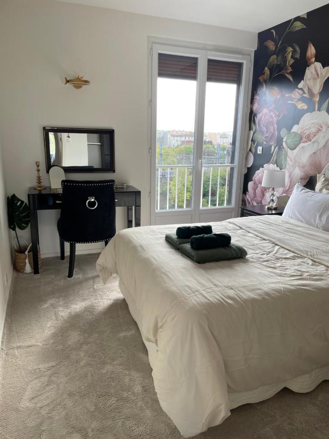 Rose Blossom Apartment In Paris Vanves Exterior foto